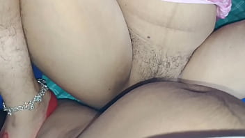 Adik Tiriku Berjalan Tanpa Celana Dalam, Kakak Tirinya Langsung Menidurinya