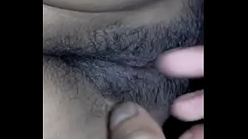 Gadis Manis Jelaskan Cara Bercinta, Dalam Bahasa Hindi Dia Ngomong Kotor Sambil Merampas Keperawanan Dan Bikin Cinta Jadi Liar