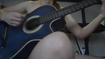 Gadis Musik Bayar Dengan Seks Demi Masuk Band, Dia Sangat Tergila-gila Pada Kontol Sampai Menelan Semua Dan Masih Minta Tambah