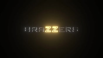 Istri Selingkuh Tak Bisa Menahan Nafsu, Natasha Nice Menggoda Di Brazzers – Gunakan Kode Xvpromo Untuk Diskon Eksklusif