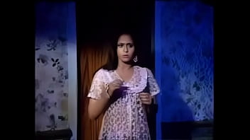 Pemeran Film India Kelas B Yang Menggoda Dan Menggairahkan