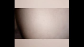 Ibu Tiri Nikmati Keperkasaan Kontol Besar Anaknya