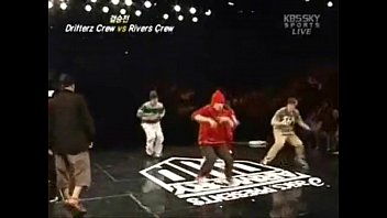 Cangkir Baja Korea Yang Menggoda – Fisika Panas Di Trailer Ini