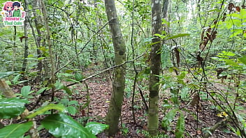 Gadis Thailand Merintih Kesepian Di Hutan Belantara, Celana Basah Oleh Hasrat Yang Tak Tertahankan
