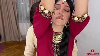 भाभी की बेशर्म चूत और देवर का उठता लंड