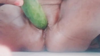 Gadis India Yang Menggoda