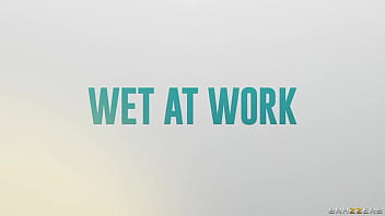 Basah Basah Di Kantor, Blake Blossom Menggoda Dan Menggairahkan Di Brazzers! Pakai Kode Xvpromo Untuk Diskon Eksklusif Di Situs Resmi!