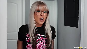 Dilema Kontol Dan Telor Justine Jakobs, Katee V / Brazzers / Masukkan Xvpromo Di Situs Resmi Untuk Diskon Panas