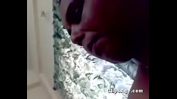 Desi Randi Ngesot Di Atas Kontol Klien, Rekaman Mmsnya Bikin Panas