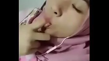 Panggilan Mesum Dengan Cewek Berjilbab