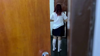 Bocah Tiri Sialan Itu Manfaatkan Keluguanku Saat Kami Berdua Di Rumah