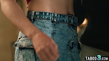 Suami Bbc Menggila-gilakan Istri Milf-nya Sarah Arabic Dan Kekasih Lesbiannya Lily Labeau