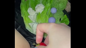 Gairah Ekstrem Di Beverly Hills: Perawan Arab 18 Tahun Mengungkap Fantasi Makanan Dan Masturbasi Liar Di Los Angeles