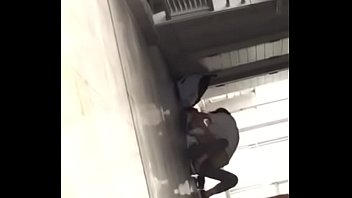 Koridor Kampus Bergema Dengan Nafsu Yang Membara