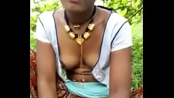 Gairah Liar Di Alam Terbuka Dengan Kekasih Desi