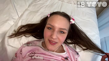 Anak Tiri Kesengsem Naiki Ayah Tirinya