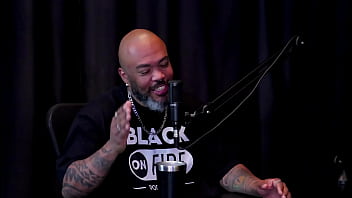 Direnggut Birahi, Dihisap Kontol Banyak Cowok Demi Kerjaan Dari Teman Mama, Lalu Video Mesumnya Disebar-sebar Di Jalanan – Gabriell Rios (tonton Di: Sheer/red)