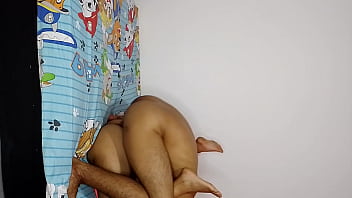Memek Istri Jalang Kumasuki Kasar Dan Beringas Di Kamar Saudara Tiriku, Lalu Dia Masuk Menyaksikan