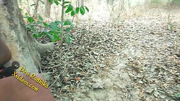 Gadis India Menggoda Bercinta Liar Di Hutan Masih Berbalut Saree