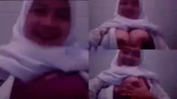 Gadis Sma Berjilbab Dengan Payudara Montok Dan Bulat Sempurna