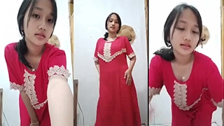 Nadia Si Budak Daster Merah Yang Menggoda Dan Menggairahkan