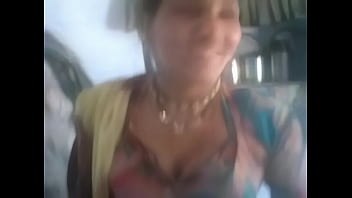 Gadis Rajsthani Yang Menggoda Dengan Goyangan Pinggulnya Yang Memabukkan