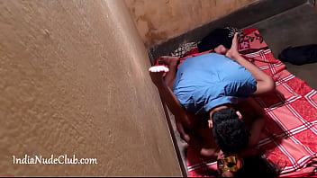 Tetes Sperma Panas Menembus Dalam Kemaluan Istri India Yang Menggairahkan