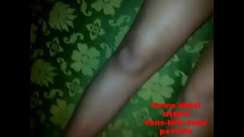 Gadis India Terseksi Dengan Chut Panas Menggoda