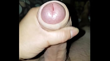 Gadis Asia Menggoda Dengan Sentuhan Tangan Yang Memabukkan