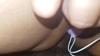 Gila Banget Nih, Suka Dimasukin Dari Belakang Sambil Pake Bola Cina Di Lubang Depan.