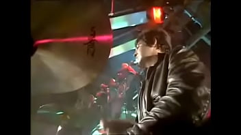 Eurythmics: Konser Panas 1983, Getaran Seksi Di Setiap Nada