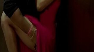 Gadis Seksi Menggoda Pria Dan Bercinta Dengannya Dalam Serial Web Dewasa