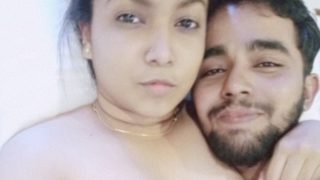 Video Mms Panas Dan Singkat Pasangan India Telanjang