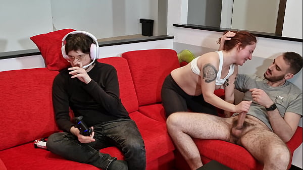Adik Tiri Digituin Teman Kandung Kakak, Sementara Kakak Tiri Asyik Main Game (muncrat Di Menit 10.35) – Subtitle Inggris – Undress Saga Episode 03