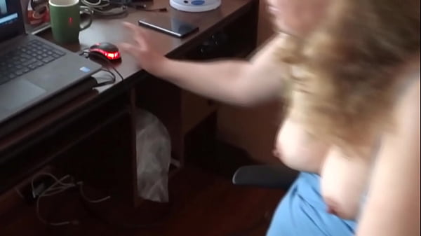Istri Latinaku, Ibu Matang Yang Cantik Gemar Masturbasi Sambil Nonton Film Porno, Orgasme Intensnya Meronta-ronta Meminta Dikocok