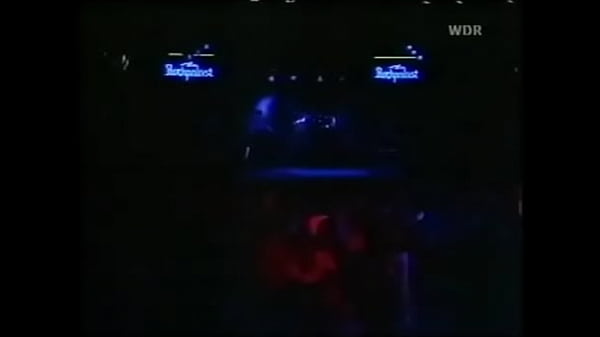 Tangis Dan Nafsu – Penampilan Panas Di Tahun 1983