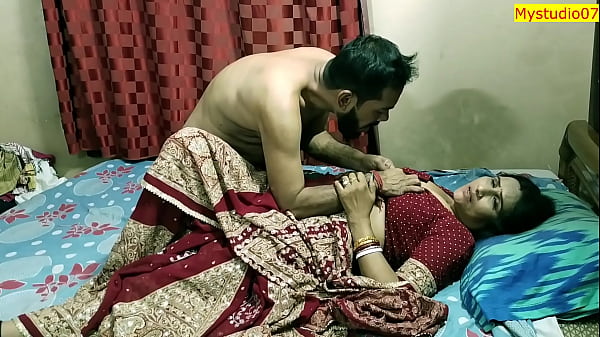 Bokep India: Bhabhi Mesum Digoyang Teman Suami, Suara Erangnya Bikin Greget!
