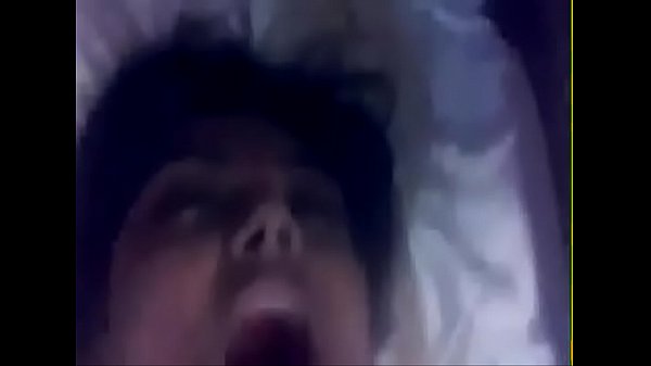 Gadis Desi Menggoda Dengan Aksi Panas Untuk Abang