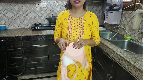 Kakak Ipar Lagi Cuci Piring Di Dapur, Adik Ipar Mendekat Dan Berbisik, “bhabhi, Boleh Aku Rasakan Kelembutanmu?”