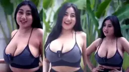 Fancam Pamela Safitri, Payudaranya Tumpah Menggoda Dan Bikin Greget