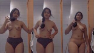 Gadis India Telanjang Bugil Melucuti Pakaian Dan Merekam Adegan Panas