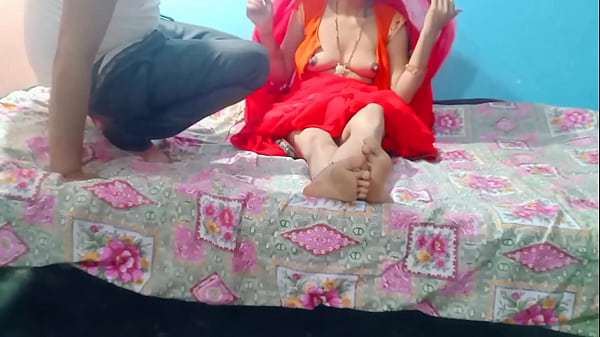 भाभी ने देवर के साथ सुनसान घर में पेटीकोट उठाकर मचा दी गर्म मस्ती
