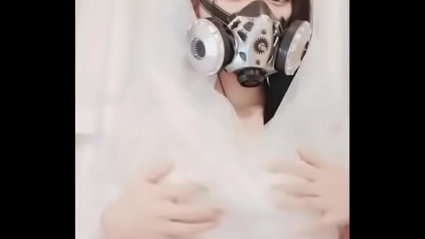 Menggoda Lubang Basah Dengan Dildo Gaya Oriental