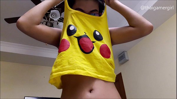 Gadis Asia Bugil Di Kamera Bertanya: “mau Diapain Tubuhku Kalau Kau Bercinta Denganku?”