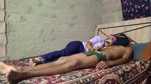 Kakak Ipar India Dan Adik Ipar Yang Bergairah Dalam Aksi Panas