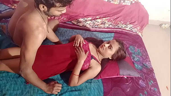 Istri India Terseksi Dengan Payudara Besar Beraksi Mesra Dengan Suami – Audio Desi Hindi Penuh Gairah