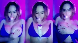 Ceo Desah Jenie: Miss Euni, Youtuber Gamer Cantik Dengan Toket Gede Yang Menggoda