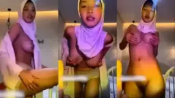 Paya Mulus Berhijab Putih Mengocok Perkakas Lelaki Bagian Kedua