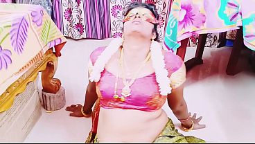 Desi Bhabi Bohot Masti Mein, Swamiji Ke Saath Chudai Karte Hue Gande Telugu Gaaliyon Se Chilla Rahi Hai.