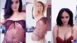 Kimaya Agata Bergelut Dengan Lingerie Transparan Yang Menggoda